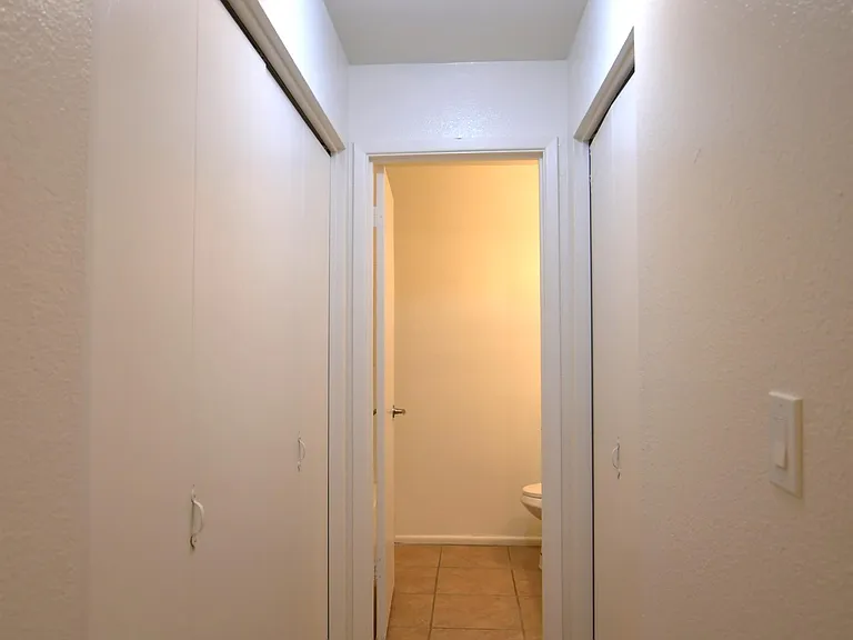 875 S Nebraska St — Photo 11