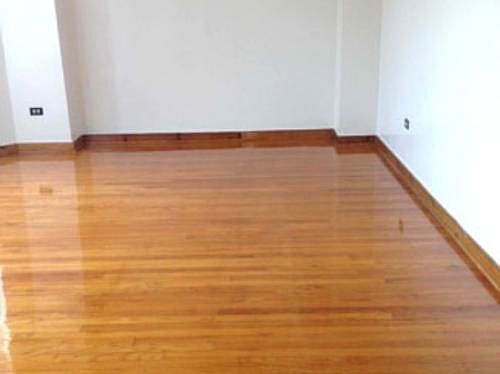 3rd image of 6150 S Sacramento Ave APT 1W