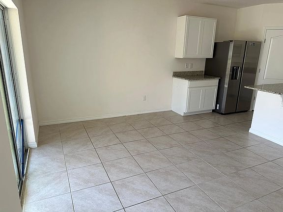 5th image of 2681 Magnolia Ave #1