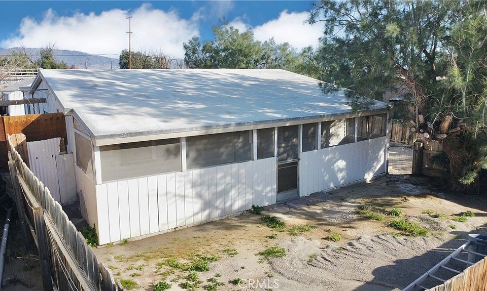 1st image of 82475 3rd St