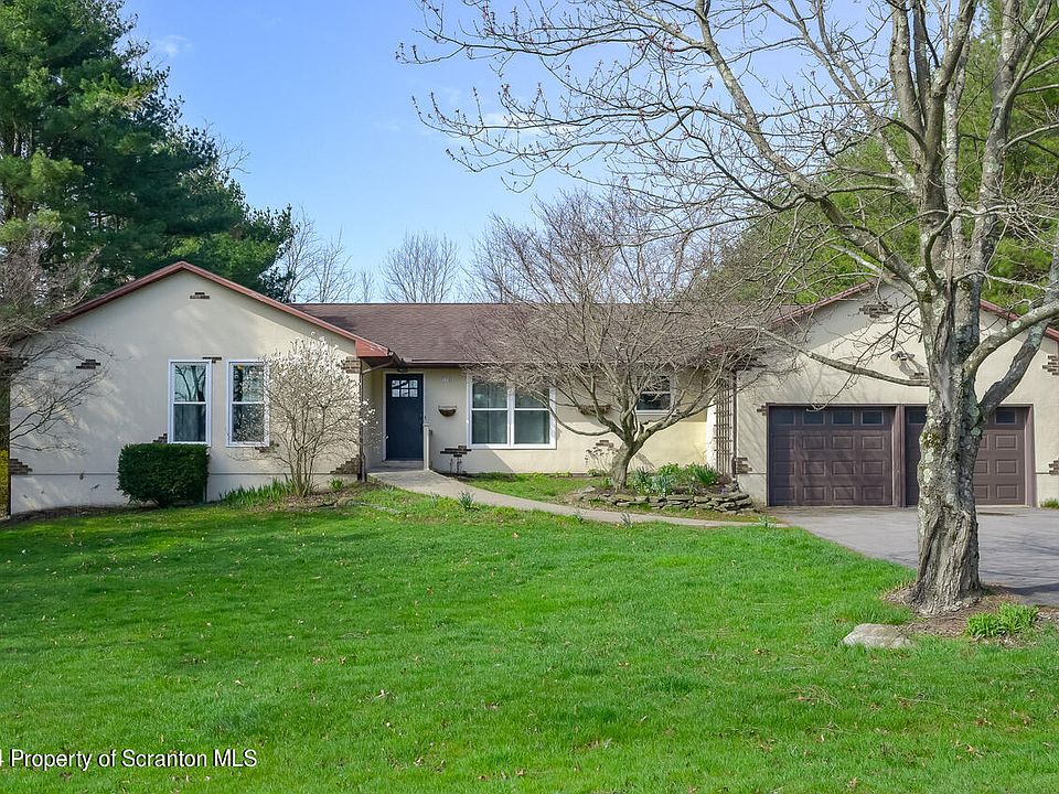 1st image of 110 Debbie Dr