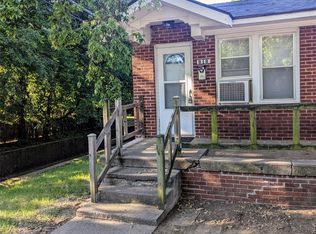 818 W Symmes St, Norman, OK 73069