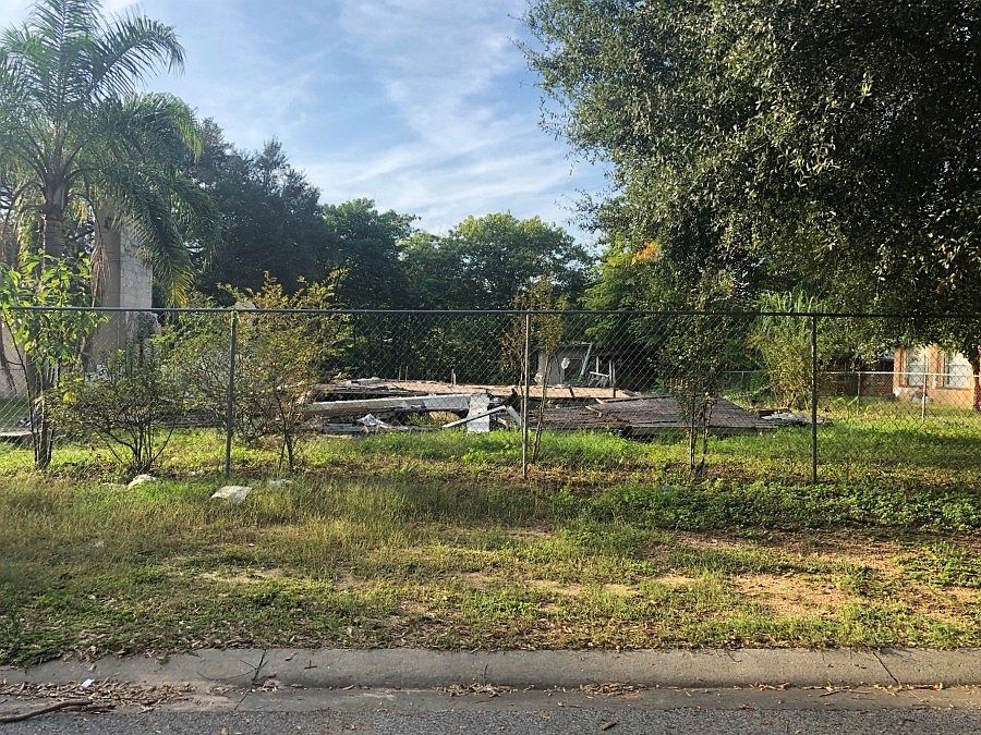 1st image of 37318 Oak St