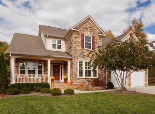 102 Trinity Grove Dr, Cary, NC 27513