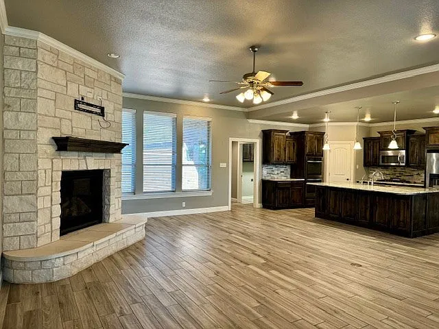 5907 Frio Dr — Photo 3