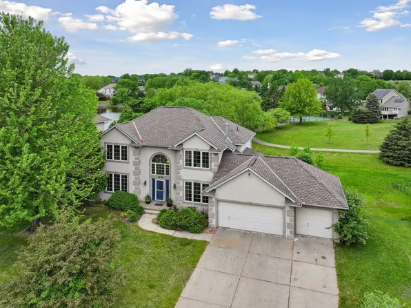 3679 Commonwealth Rd, Woodbury, MN 55125