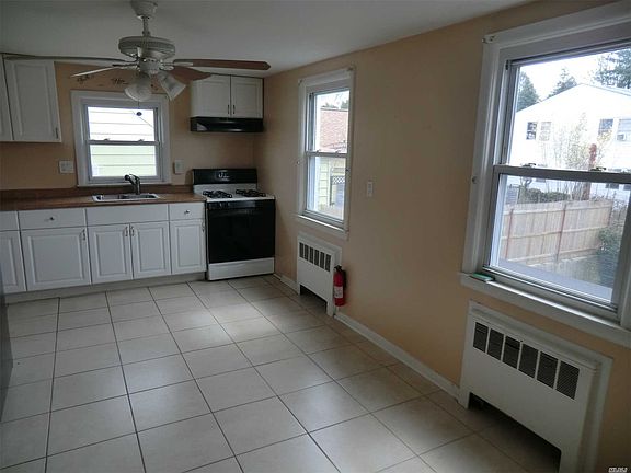2nd image of 14 Belle Vista Ave
