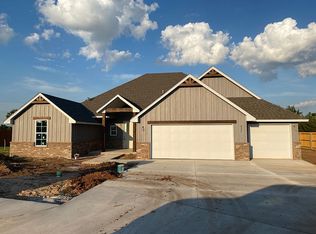 49 Hickory Cir NW, Piedmont, OK 73078