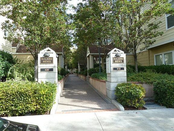 2nd image of 430 N 1st St