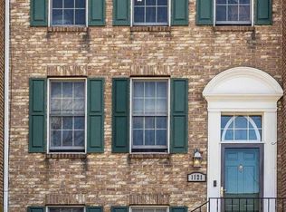 1121 Oak View Dr, Mount Airy, MD 21771