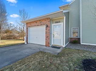 180 W Green Meadows Rd, Columbia, MO 65203