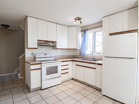 3rd image of 604 Terrace Park