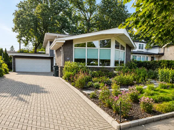 3950 Enfield Ave, Skokie, IL 60076