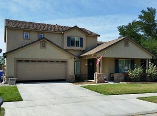 2015 W Merritt St, Hanford, CA 93230