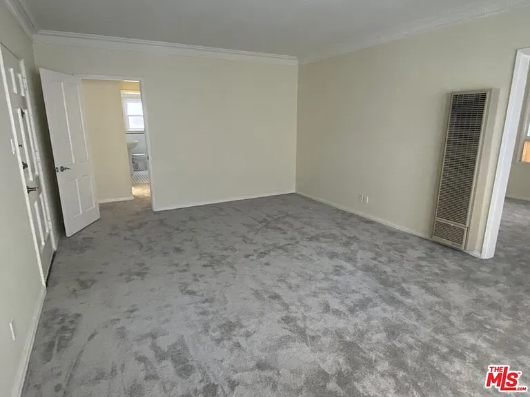 10559 1/2 Ashton Ave #10559 — Photo 17