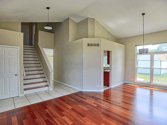 2nd image of 651 Grenache Ct