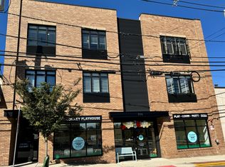 205-211 Stuyvesant Ave #301, Lyndhurst, NJ 07071