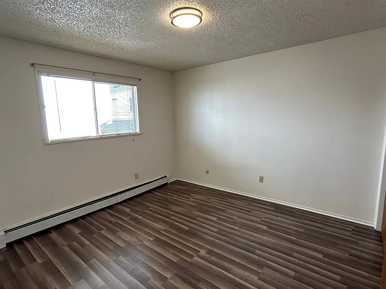 441 Independent Ave #3 — Photo 7