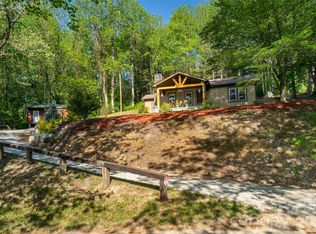 328 Old Greenville Rd, Zirconia, NC 28790