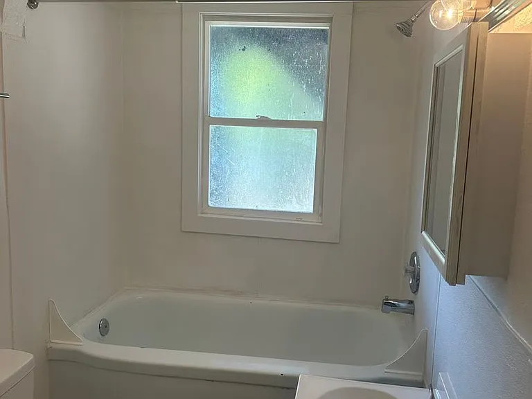 2623 E Boone Ave — Photo 5