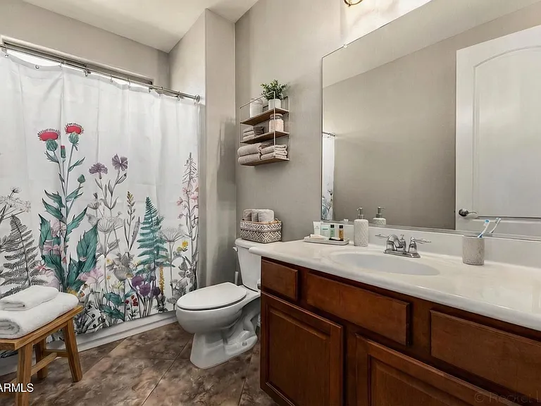 20394 E Calle De Flores — Photo 13