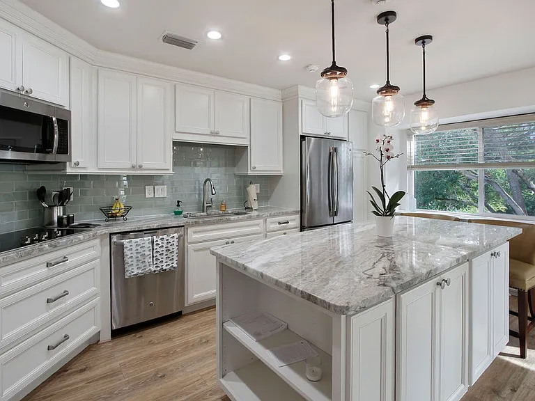 858 Hudson Ave #1 — Photo 4