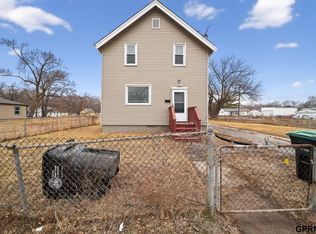 4554 N 16th St, Omaha, NE 68110