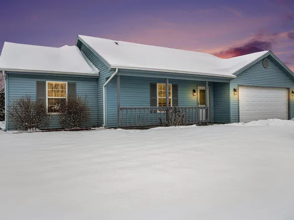 512 Cadillac St, Ligonier, IN 46767