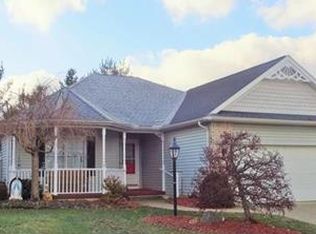 574 Saguaro Pl, Barberton, OH 44203