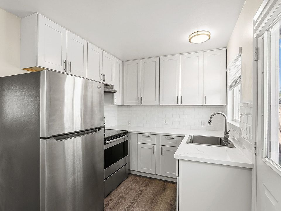 1st image of 929C 35th Ave #0