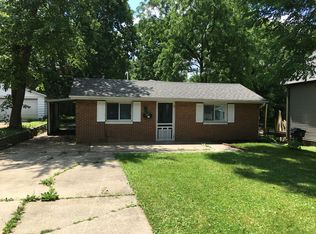 1310 W Jackson St, Bloomington, IL 61701