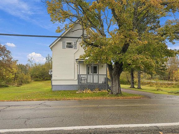 2nd image of 3106 Highway 302