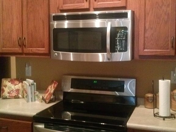 3rd image of 5690 Grove Ln