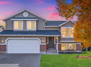 2237 W Craig Ln, Syracuse, UT 84075