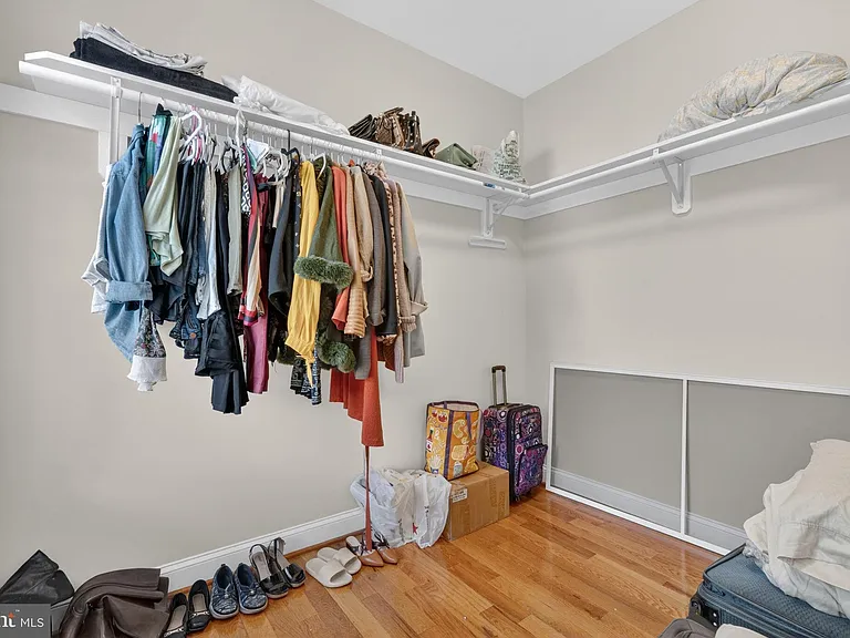 3925 Ashwood Pl — Photo 35