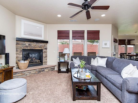 5th image of 3747 W Sagebrush Dr