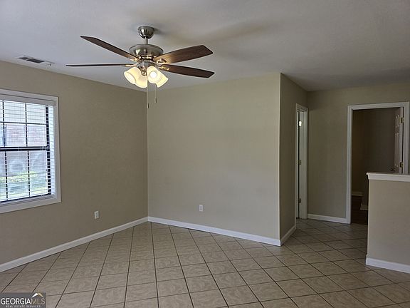 4th image of 407 Savannah Ave