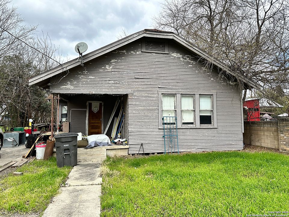 1st image of 465 E Young Ave