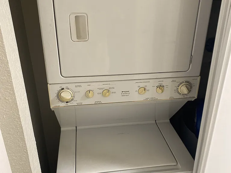 washer and dryer in unit