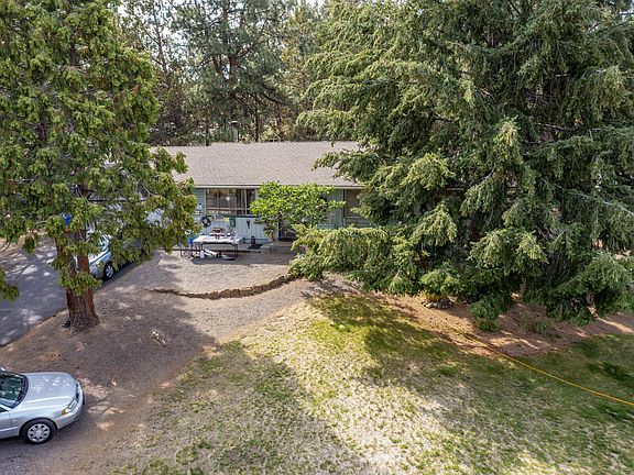 3rd image of 20838 Desert Woods Dr