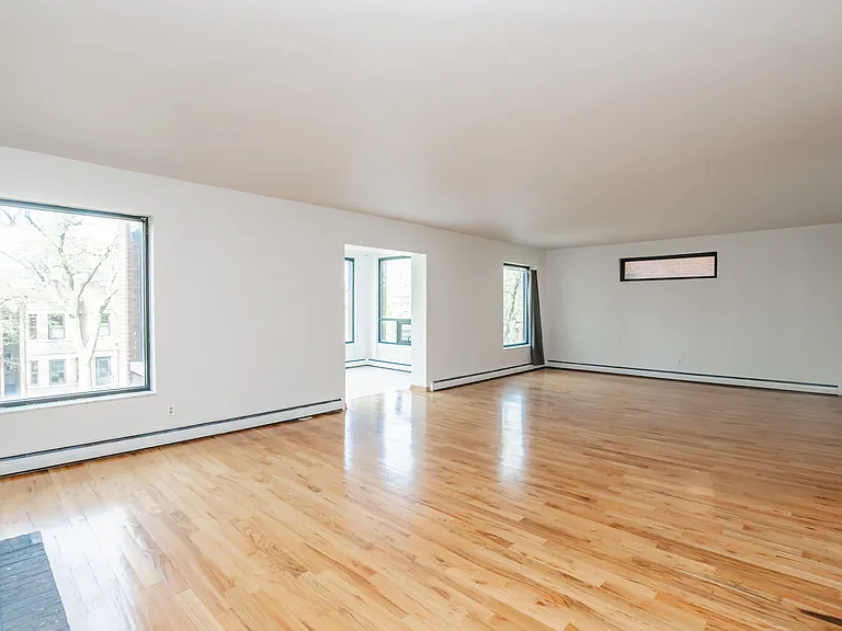 5229 S Greenwood Ave #3 — Photo 5