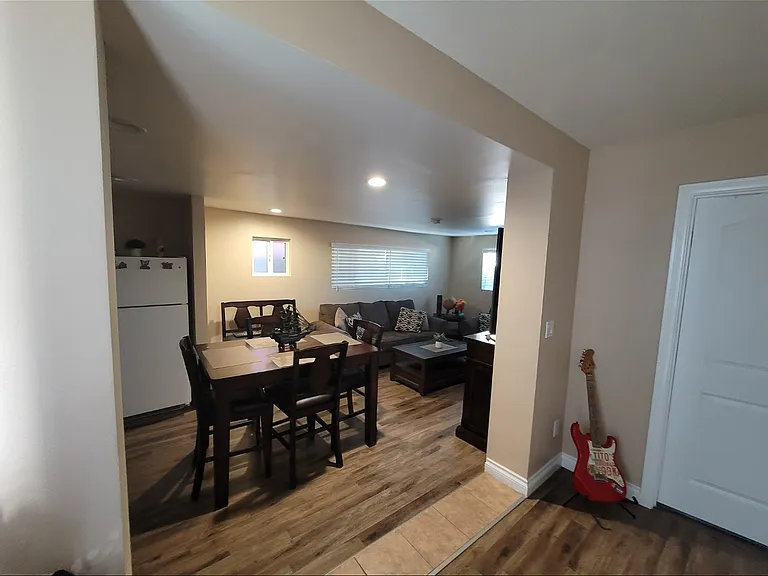 1207 N Fries Ave #B — Photo 19