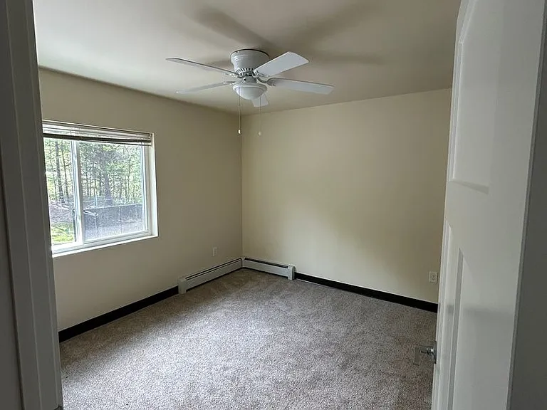 1303 Foothill Ave — Photo 11