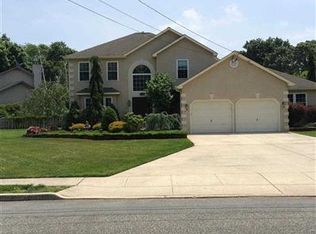 517 Garfield Ave, Linwood, NJ 08221