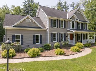 26 Marie Hts, West Sand Lake, NY 12196