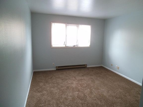 5th image of 1602 E State St APT 2