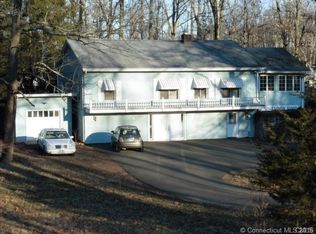 714 Main St, Monroe, CT 06468