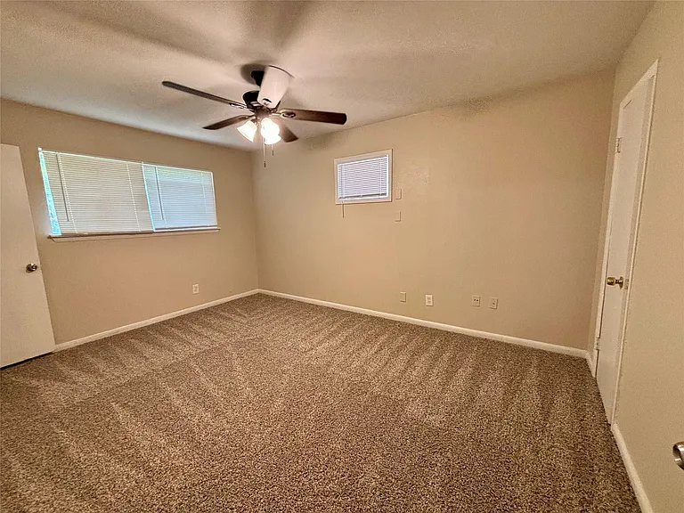 4110 Knotty Oaks Trl — Photo 17