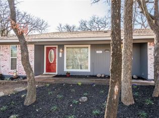 720 Annette Dr, Bedford, TX 76022