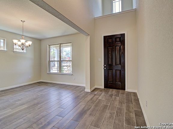 2nd image of 8520 Tulocay Blanca